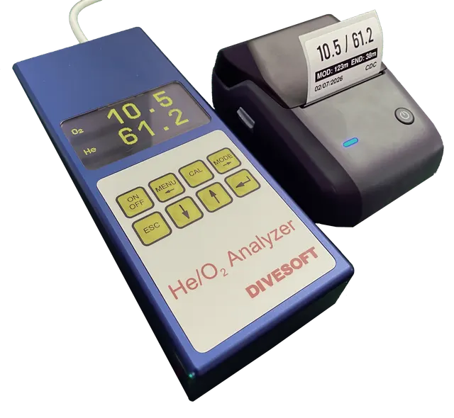 Divesoft trimix analyser beside a Bluetooth printer producing a gas label